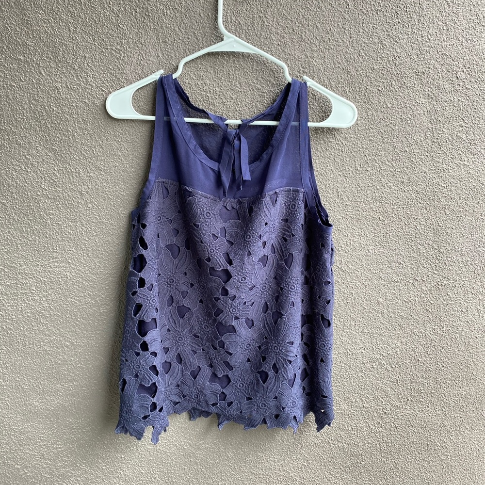 Navy lace top - Picture 4 of 9
